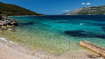 Villa | 6 bedrooms, desk, soundproofing