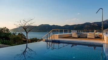 Villa | 6 sovrum, skrivbord och ljudisolering