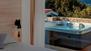 Villa | 6 bedrooms, desk, soundproofing