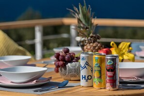 Villa | 6 bedrooms, desk, soundproofing