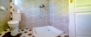 Towels, soap, shampoo - Bungalow Tropical Ravo (Majunga)