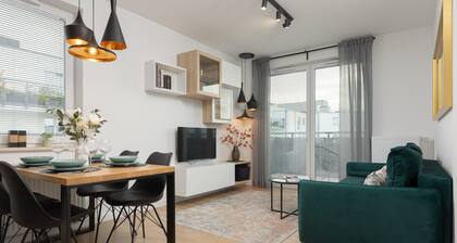 Trendy Apartment + Parking by Renters