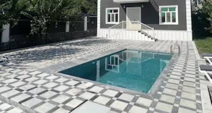 Garden Villa with Pool - @azerbaijantrip