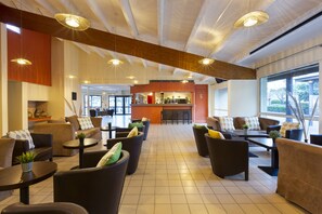 Bar (on property) - SOWELL HÔTELS Les Jardins du Cap (Agde)