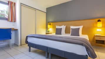 1 bedroom, free WiFi, bed sheets