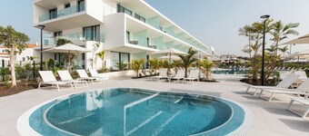 Amarilla Golf Residences