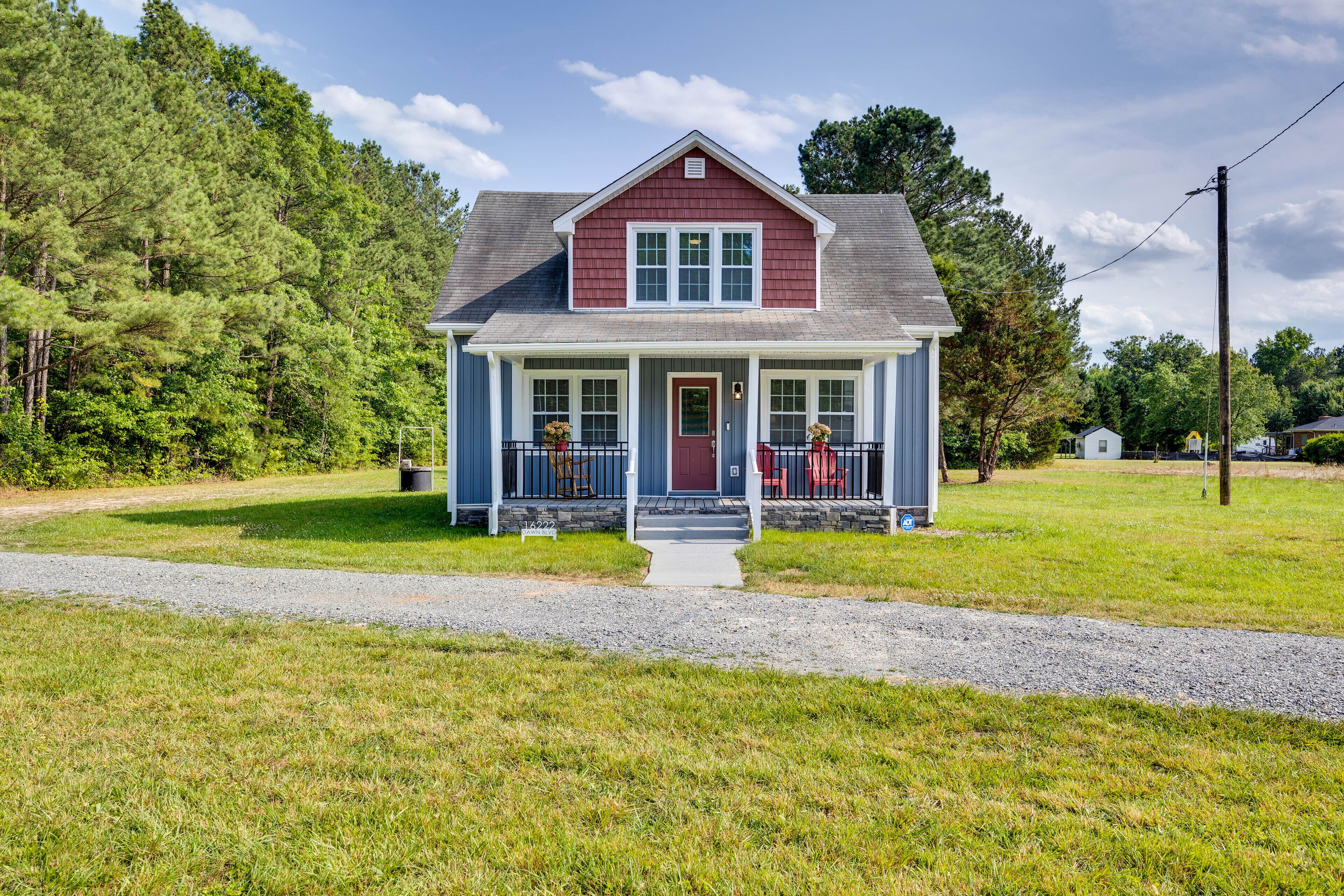 Pet-Friendly ‘The Wray Cottage’ w/ Large Backyard!