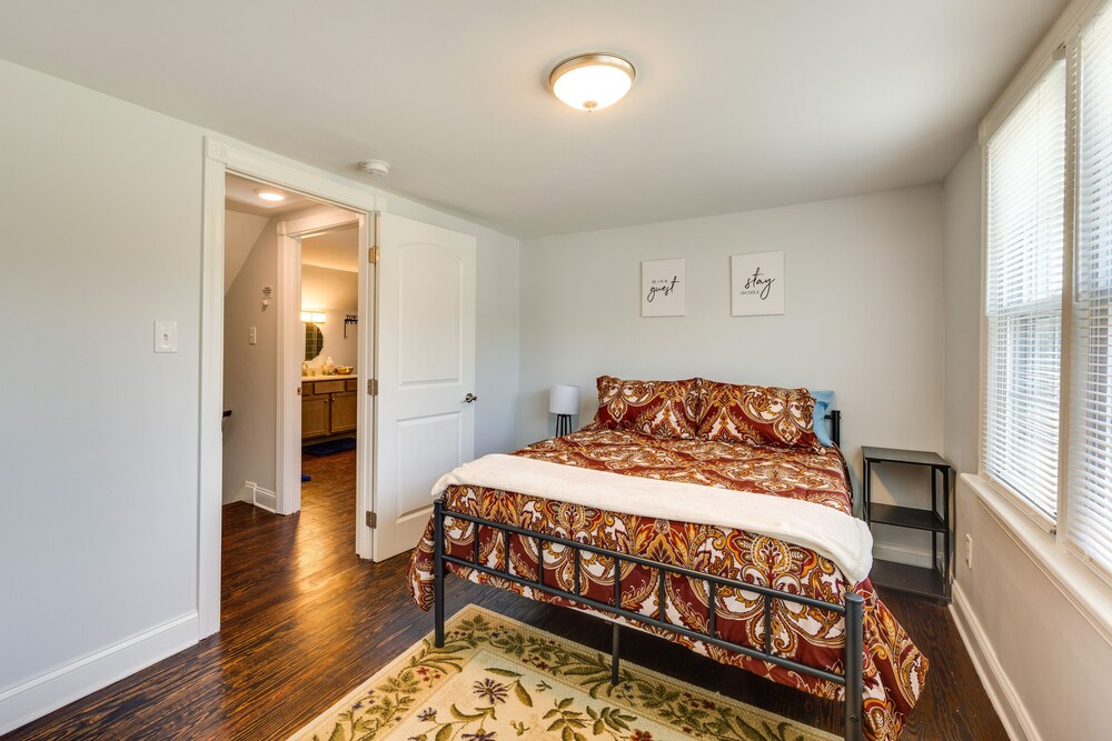 PetFriendly ‘The Wray Cottage’ w/ Large Backyard! Hanover Vrbo