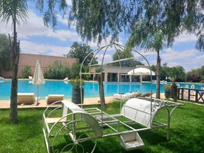 Pool - Hotel Riad H n°117 Deluxe 1 Bedroom Suite with Sofa Bed (Marrakech)