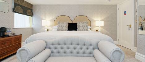 Chambre Supérieure, 1 très grand lit