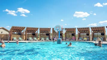 Seasonal outdoor pool, pool cabanas (surcharge)