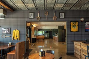 Breakfast, lunch and dinner served - Camp Fimfo Waco (Waco)