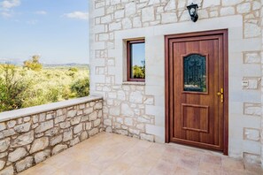 Villa, 4 Bedrooms, Private Pool, Garden View | Exterior detail
