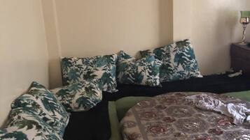 2 bedrooms
