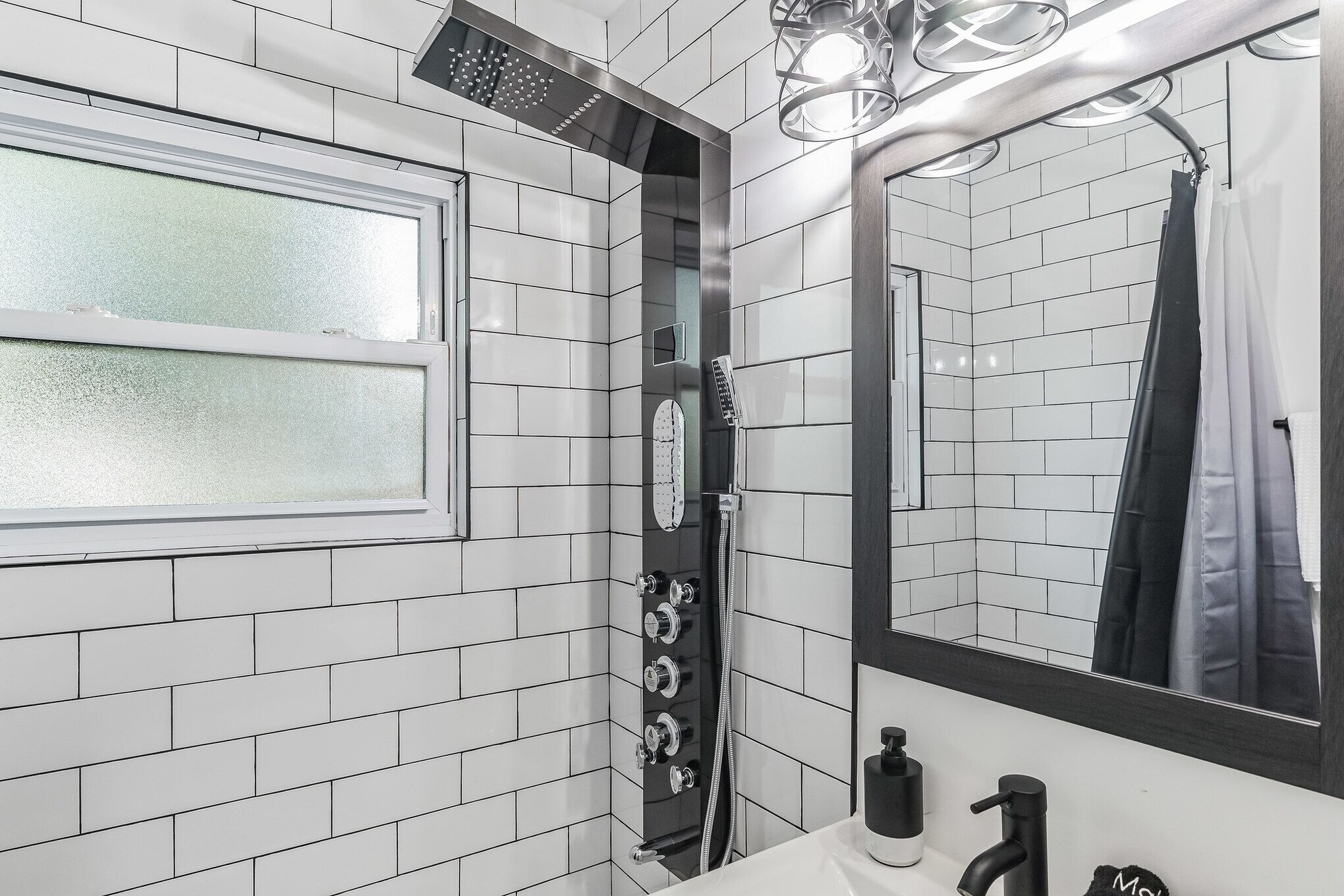 Rumah, 2 kamar tidur | Kamar mandi | Handuk dan sampo