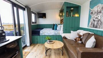 1 bedroom, iron/ironing board, WiFi