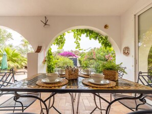 Outdoor dining - Paraiso by Interhome (Deltebre)