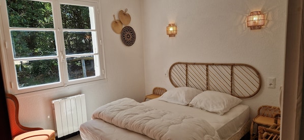 2 bedrooms, free WiFi - Maison de Plain-pied au Bout D'une Impasse à Proximité de la Plage (Dolus-d'Oléron)