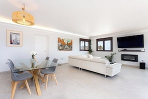 Smart TV - Home2Book Villa Alessandro, Design & Comfort (El Sauzal)