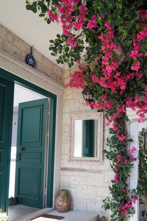 Interior entrance - Müzeyyen Hanım Konağı Alaçatı 12+ (Cesme)