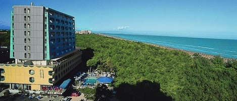 Apartment, 3 Bedrooms, Terrace, Ocean View | Exterior