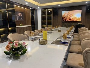 Restaurant - Riverside Hotel Ha Nam (Phu Ly)