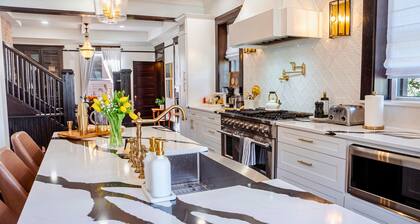 Luxurious Historic 4 level home in St Elmo