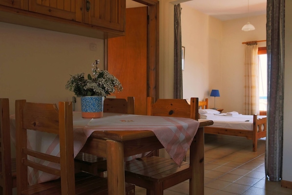 Apartment, 2 Bedrooms, Smoking, Balcony | Dining - Seaview - Selfcatering Apartment - Helen No 1 (North Kynouria)