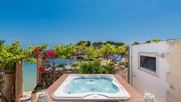 Idromassaggio all'aperto