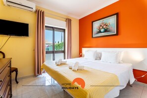 1 habitación, tabla de planchar con plancha y wifi gratis