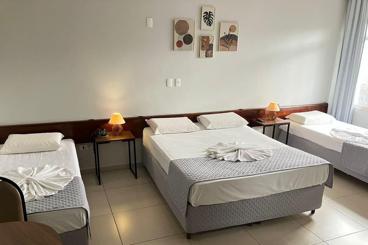 1 bedroom, minibar, desk, free WiFi