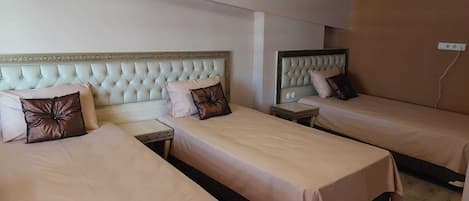 Chambre Triple Familiale, plusieurs lits