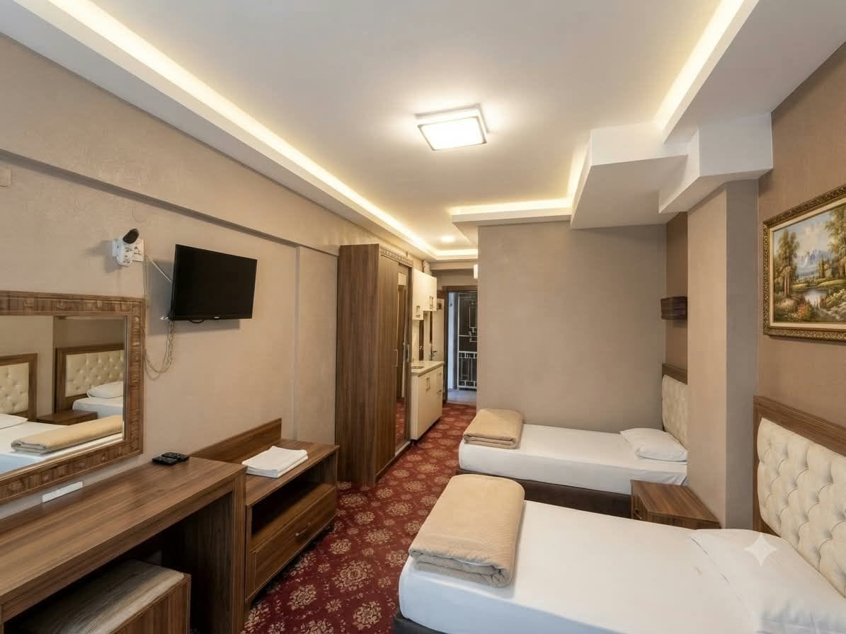 Standard Double or Twin Room | Premium bedding, desk, iron/ironing board (on request), WiFi (free)