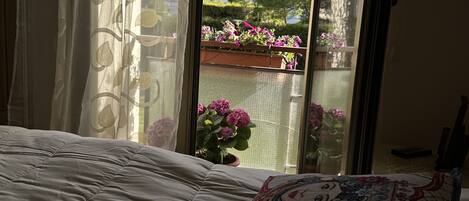 3 chambres, fer et planche à repasser, Wi-Fi, draps fournis