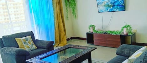 Smart-tv och eldstad