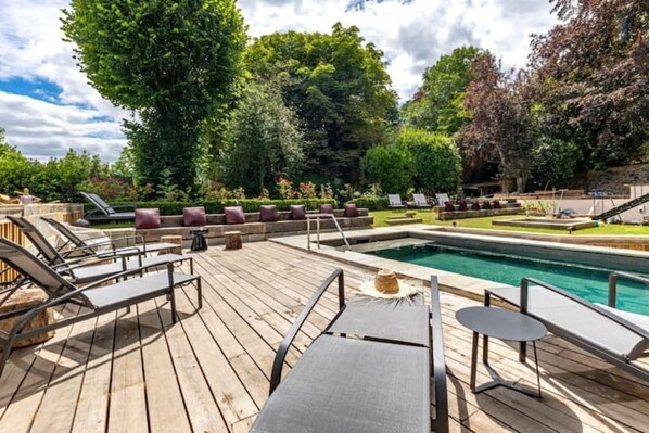 Indoor pool, outdoor pool