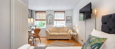 1 makuuhuone, silitysrauta/-lauta, vauvan matkasänky, Wi-Fi