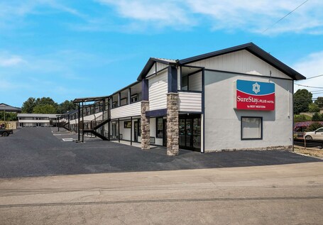 Surestay Plus By Best Western Pigeon Forge - Image 13