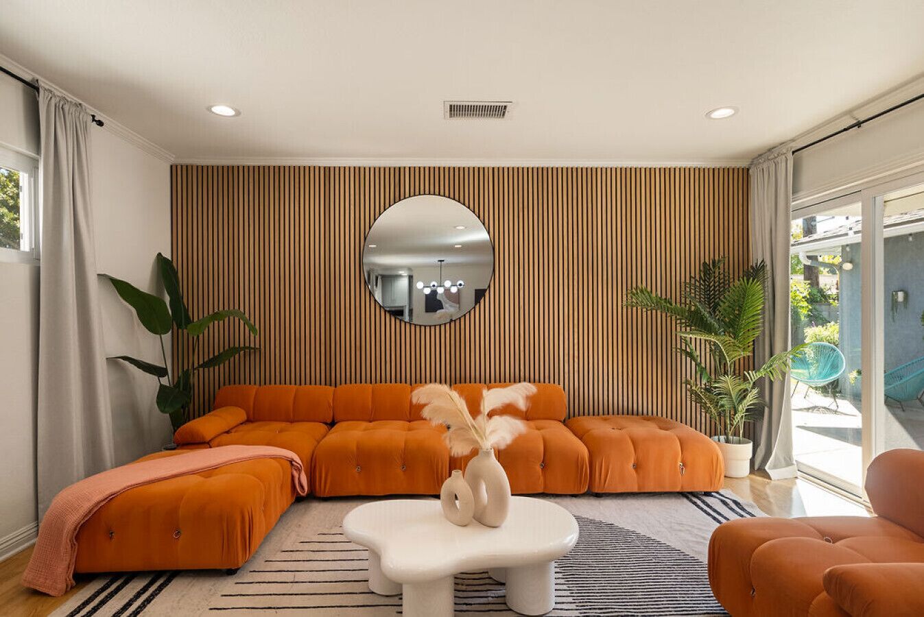 TV, table football, ping pong