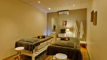 Salas de tratamiento para parejas, tratamientos corporales, aromaterapia