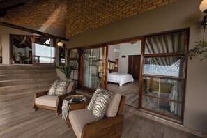 Luxury Double Room, 1 King Bed, Pool View, Lakeside | Premium bedding, in-room safe, individually decorated - Kingfisher Villa (Bela-Bela)