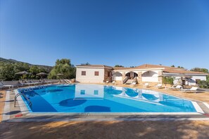 Apartment, 2 Bedrooms, Patio | Pool | Outdoor pool