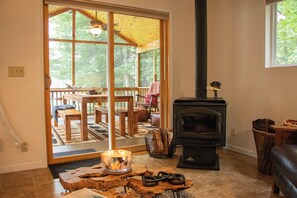 Smart TV - Welcome to Dells Escape: A Historic Getaway on Dells Mill Pond (Augusta)