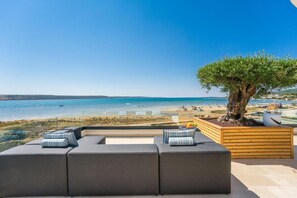 Villa, 3 Schlafzimmer, Balkon, Meerblick | Terrasse/Patio