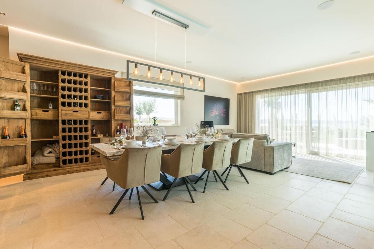 Villa, 3 Bedrooms, Smoking, Private Pool | Living area