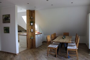 Dining - Vacation apartment SonnenaufgangVineyards close... Forest nearby... Wonderful... (Bobenheim am Berg)