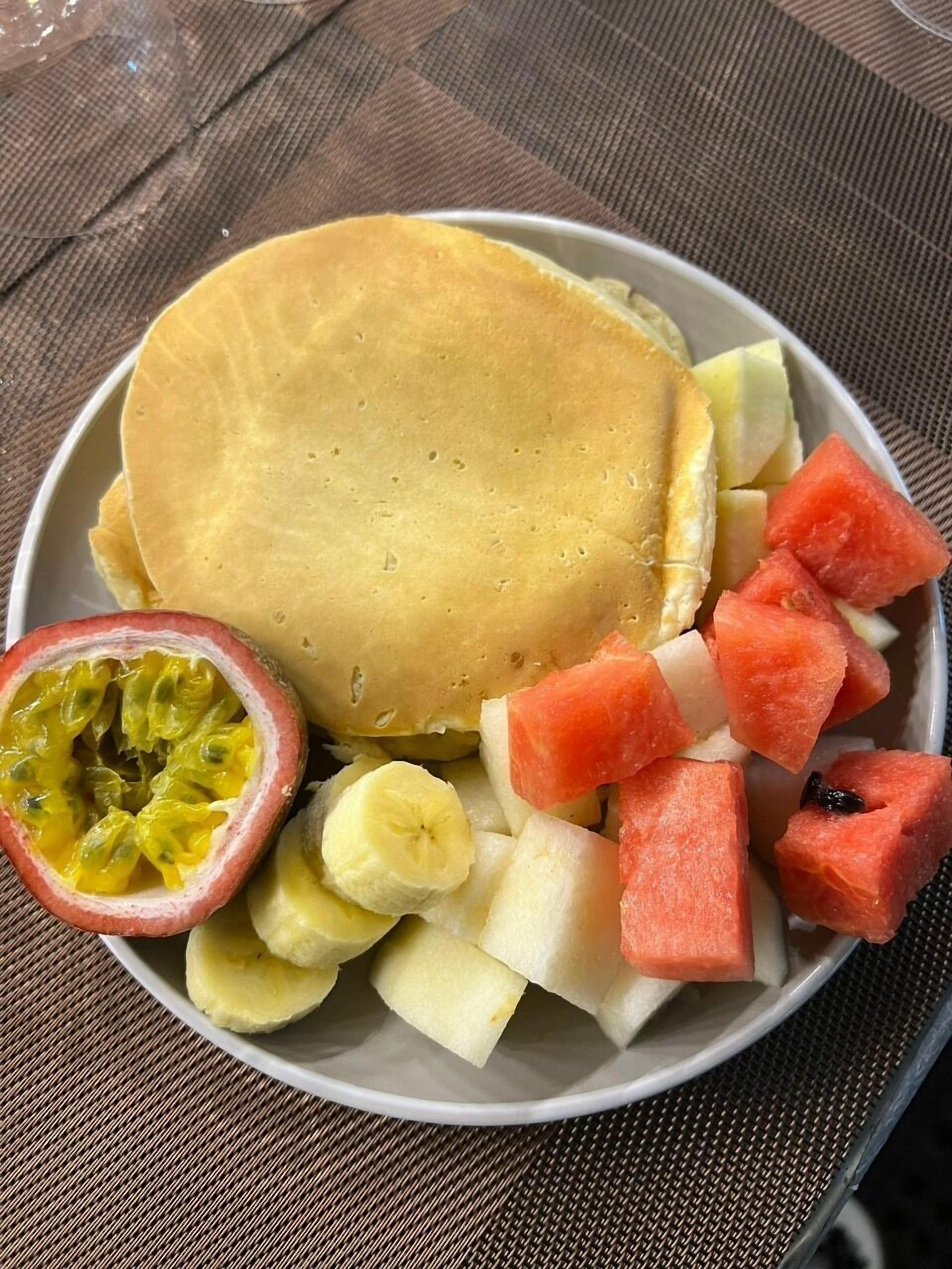 朝食