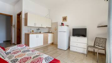 1 camera, culla da viaggio, Wi-Fi (a pagamento)