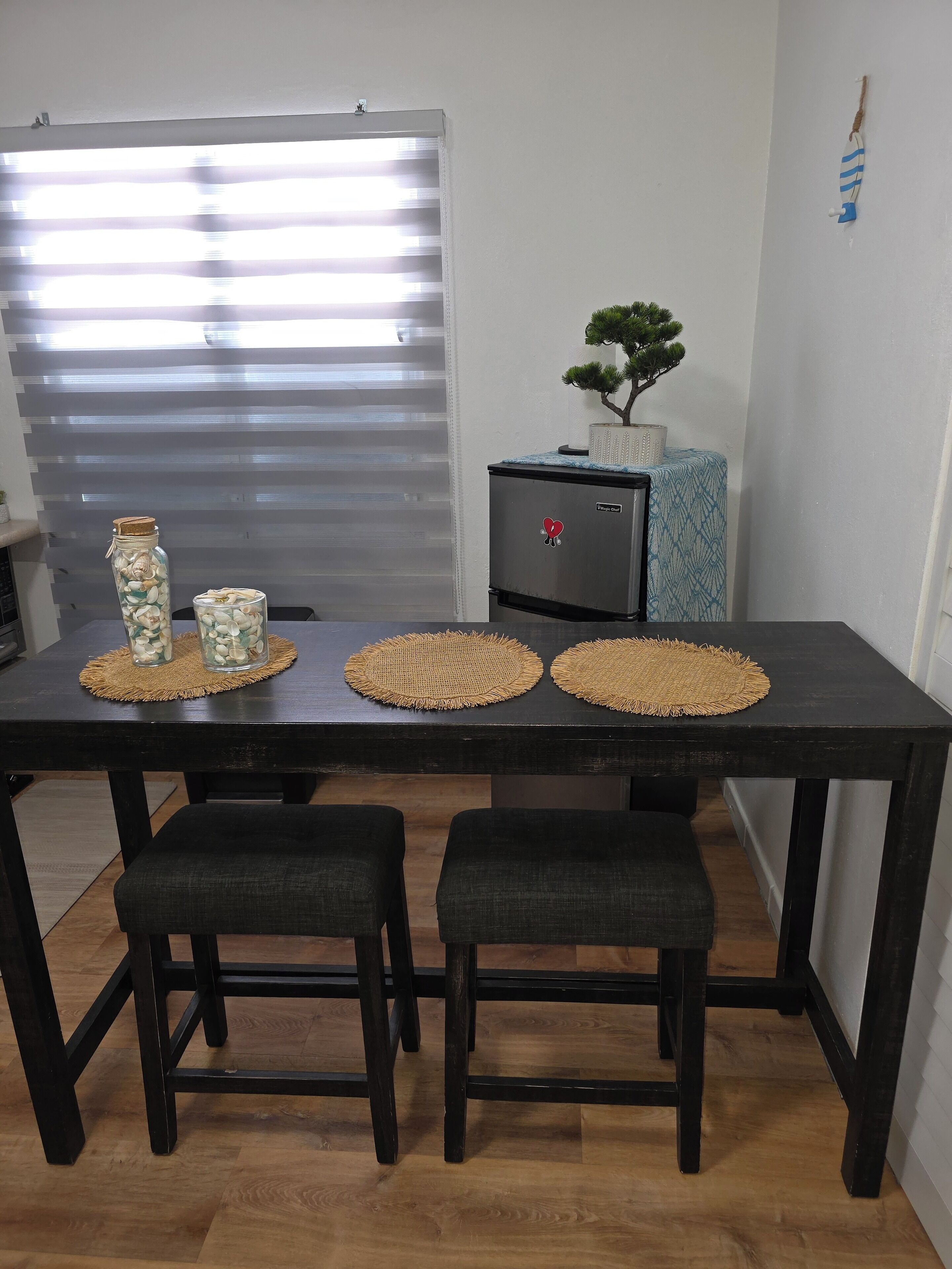 Standard Apartment | Private kitchen | Dining tables