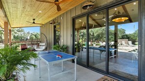 Terrace/patio - An Enchanted Casita-Sleeps 4, Hot tub/Firepit,Pool (Graham)